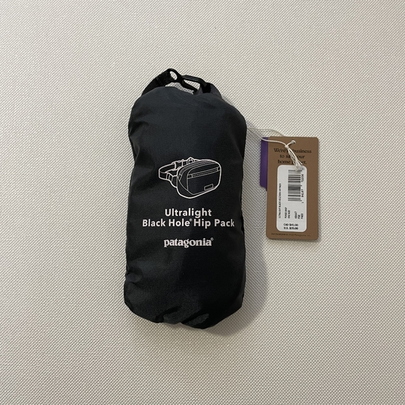 NWT Patagonia Ultralight Black Hole® Mini Hip Pack 1L EDC Sling Waist Bag FGrey - Picture 3 of 3